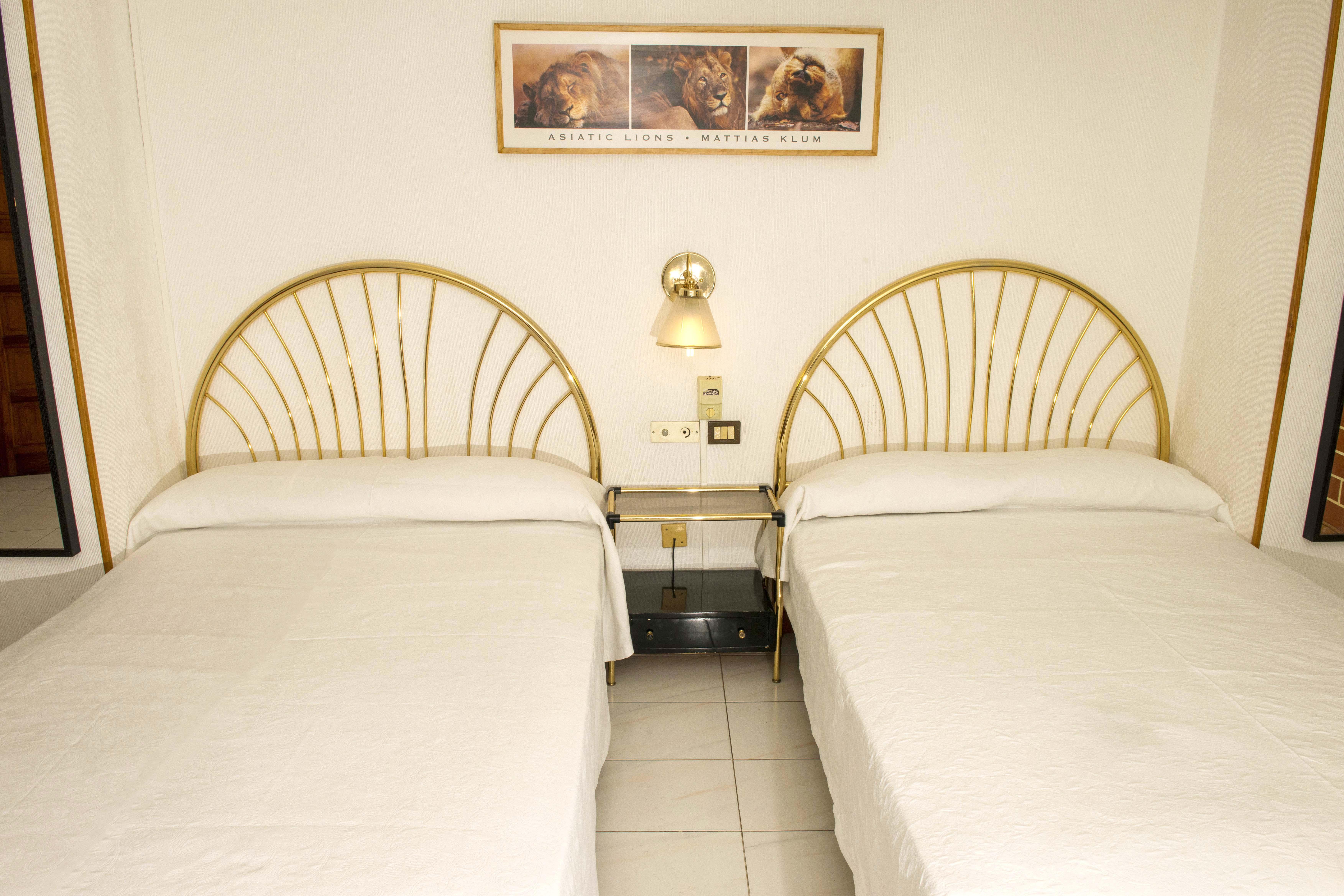 Hotel Atlantico Centro ซานตาครูซ เด เตเนริเฟ ภายนอก รูปภาพ